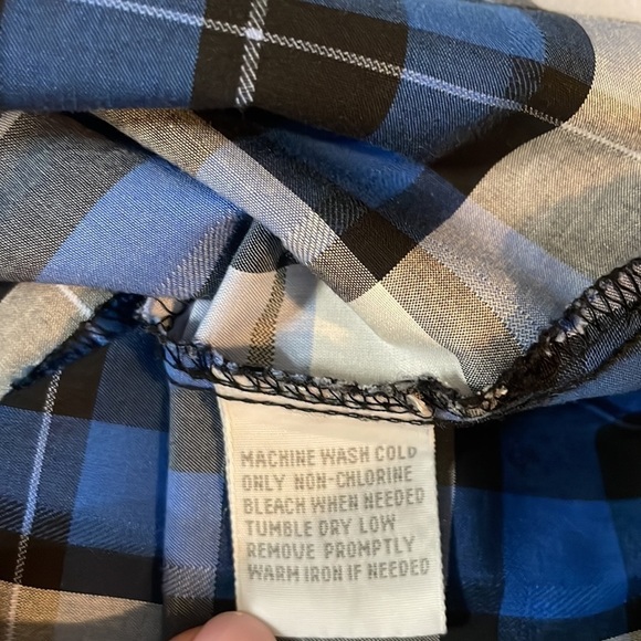 Pendleton button up plaid shirt with bell sleeves. Blue/black plaid. Sz 10P - Picture 6 of 7